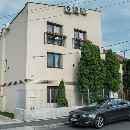 Gorgeous Villa Cluj-Napoca Exterior foto