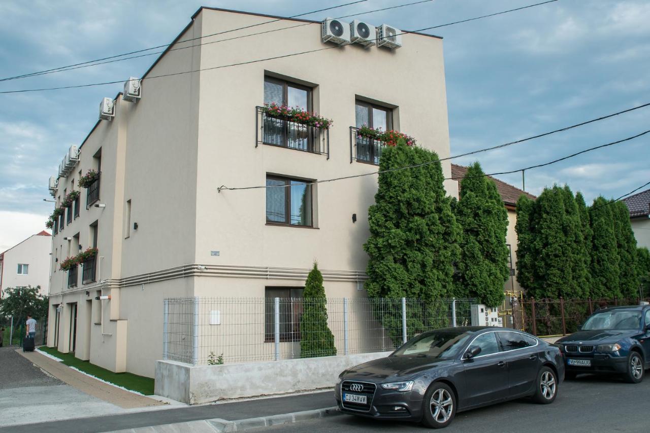 Gorgeous Villa Cluj-Napoca Exterior foto